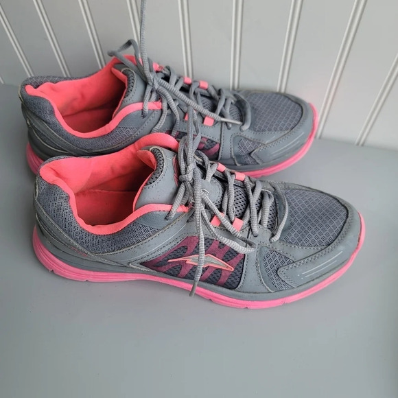 Avia Women's Sneakers Gray Pink Lace Lightweight Size 11 - Picture 7 of 7